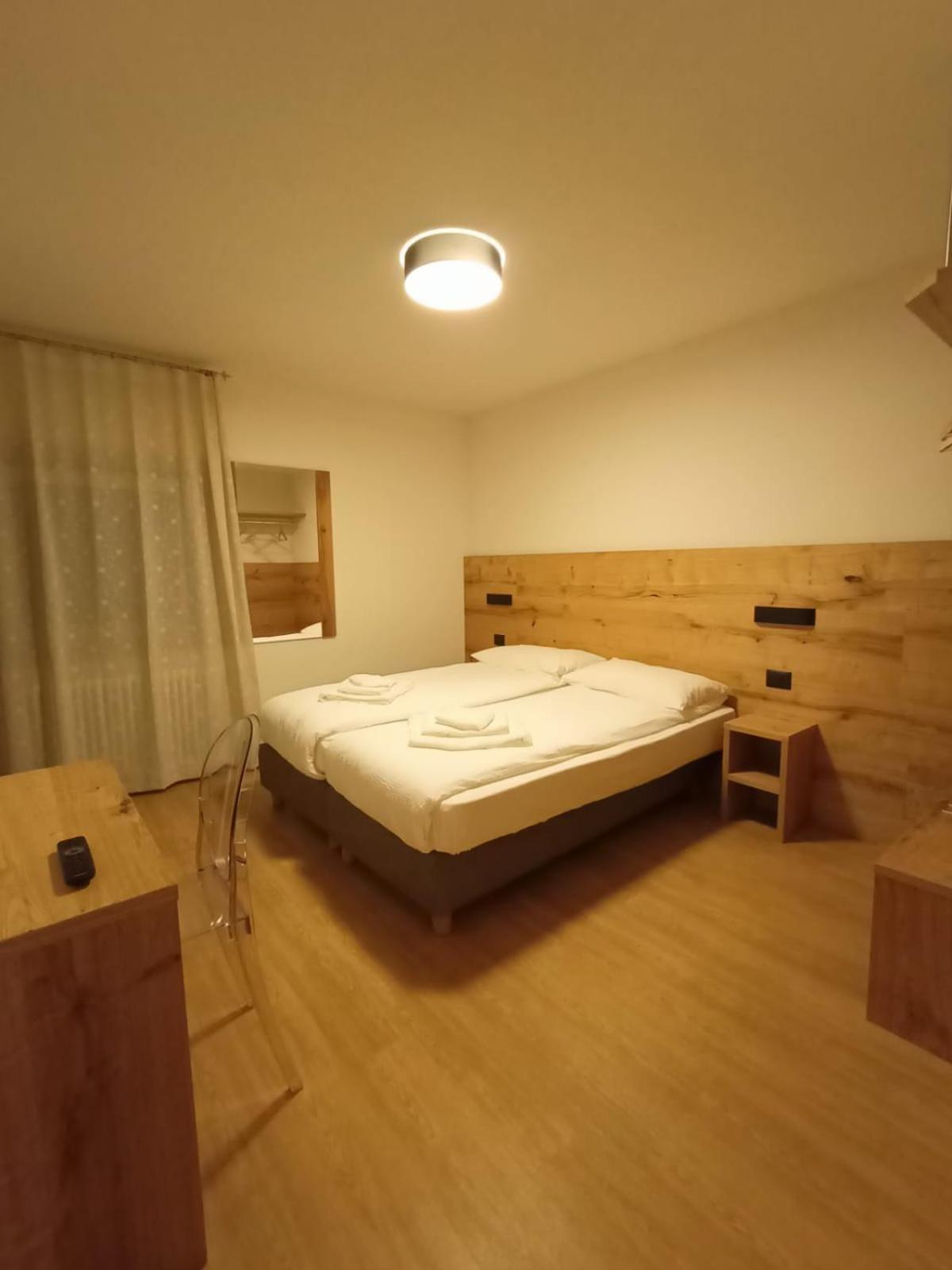 Appartamento Cima Brenta San Lorenzo Dorsino Eksteriør billede